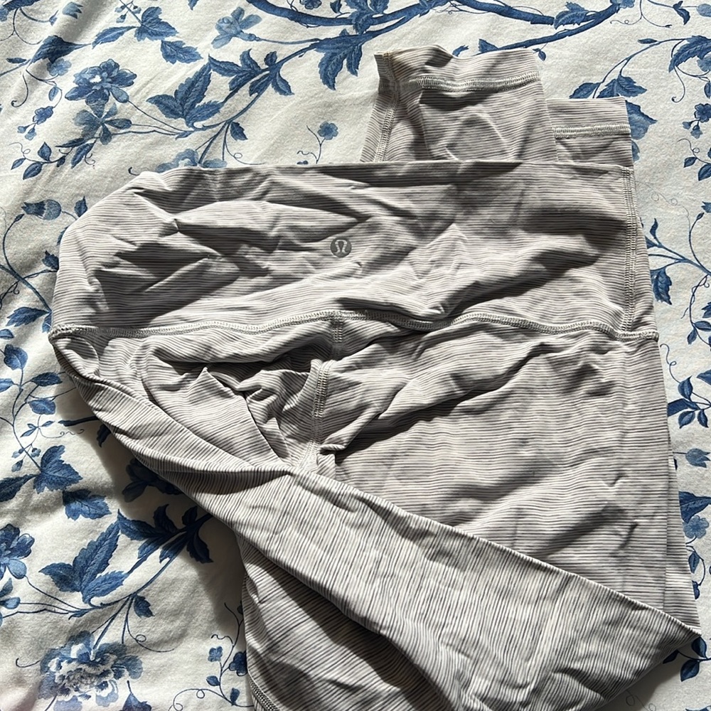 SoulCycle Wunder Under Leggings - Picture 3 of 3